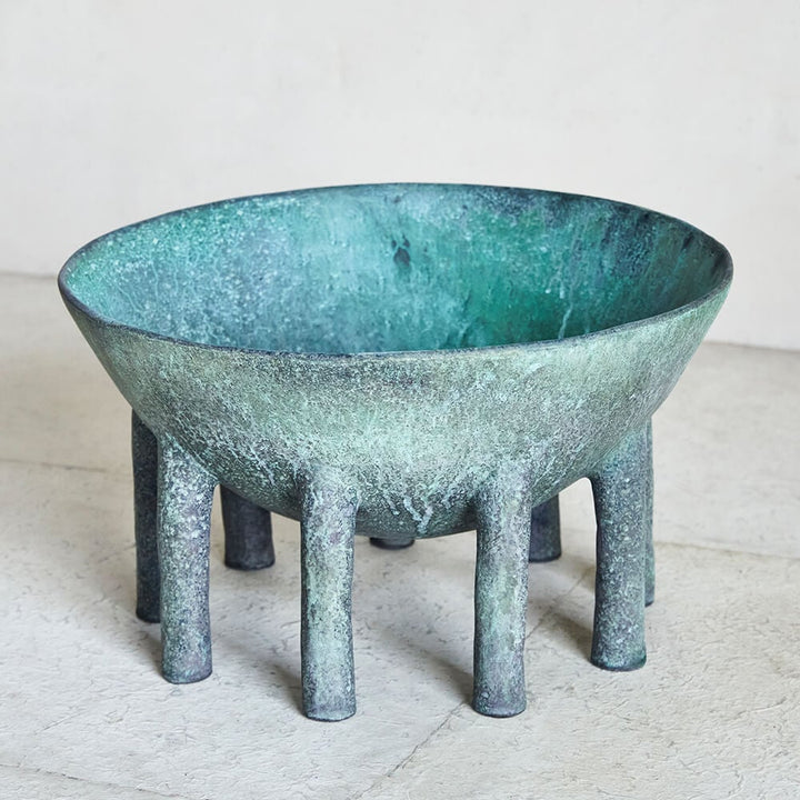 Kelly Wearstler Heath Large Bowl — view 10