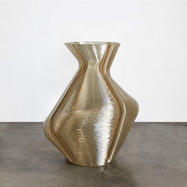 Kelly Wearstler Changing Vase — view 1