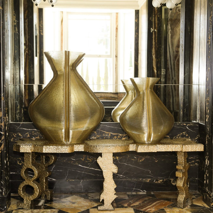 Kelly Wearstler Changing Vase — view 2
