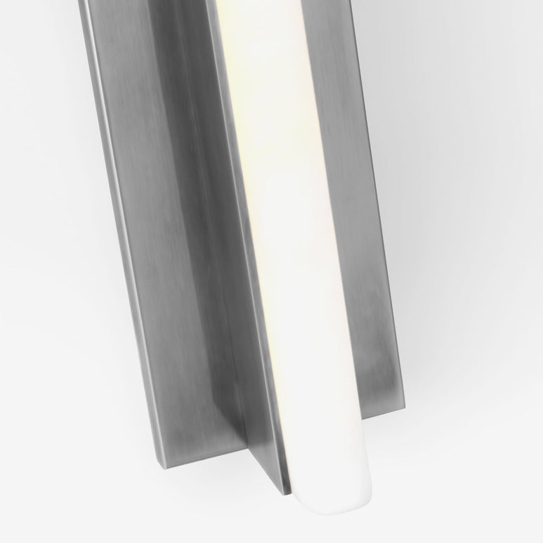 Kelly Wearstler Linea 32" Sconce — view 3