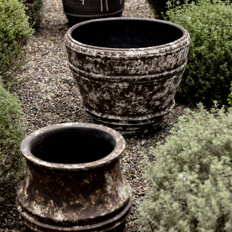 Kelly Wearstler Planter 01 - L — view 10