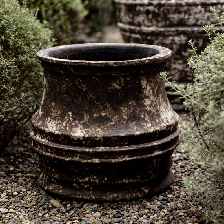 Kelly Wearstler Planter 01 - M — view 2