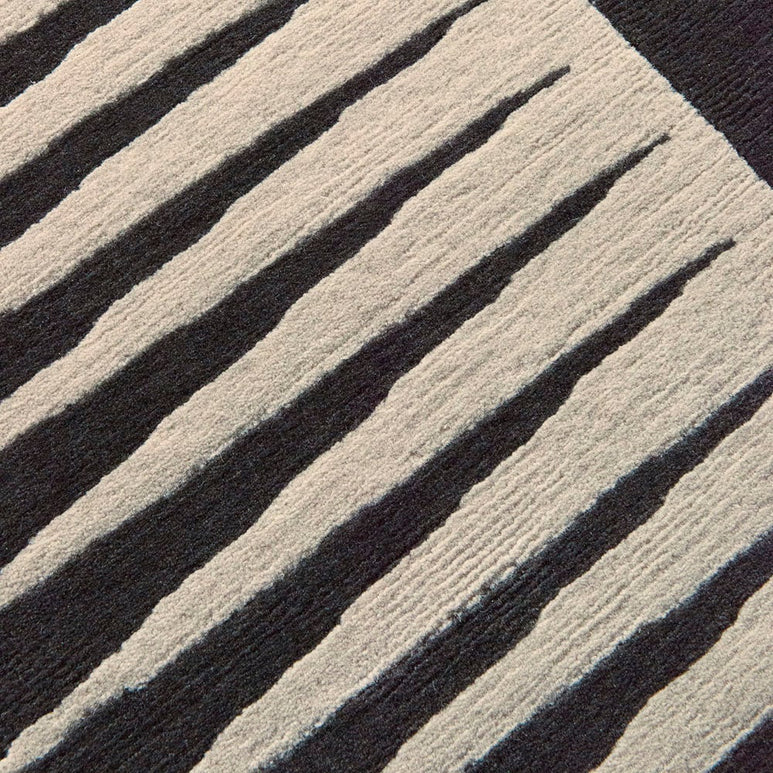 Kelly Wearstler Bravado Runner — view 4