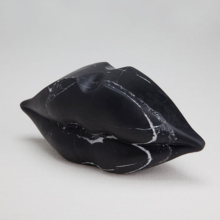 Kelly Wearstler Classic Little Kiss — view 3