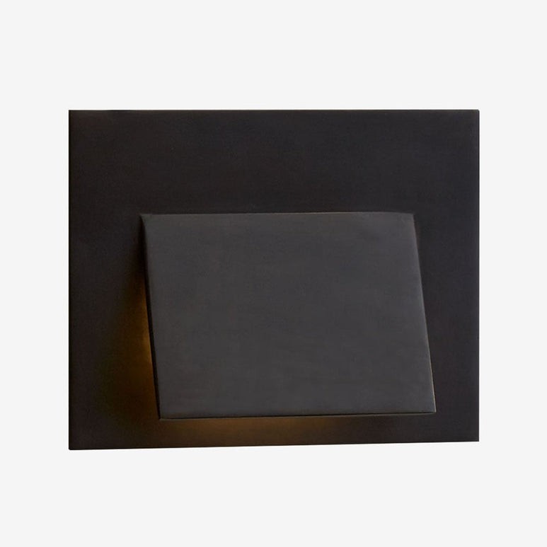 Kelly Wearstler Esker Envelope Sconce — view 3