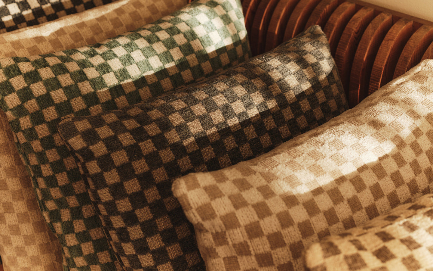 Kelly Wearstler x Lee Jofa Tela Mesa — image 1