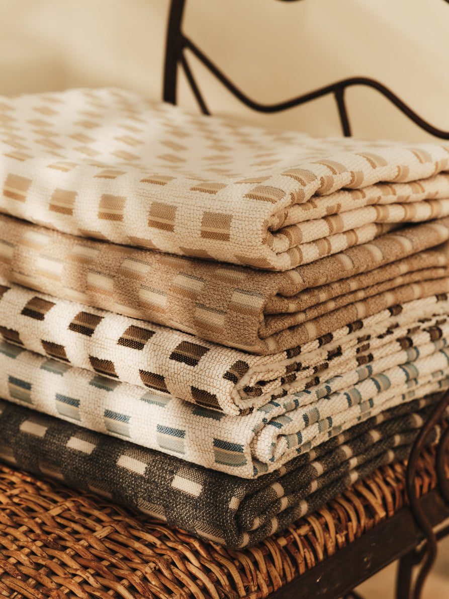 Kelly Wearstler x Lee Jofa Tela Mesa — image 11