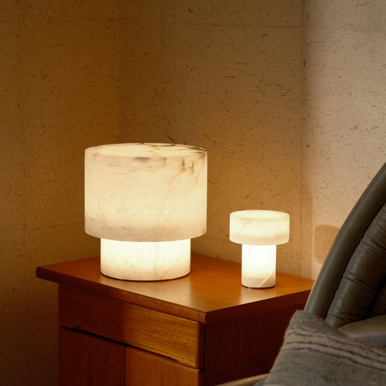Kelly Wearstler Una Small Table Lamp — view 4
